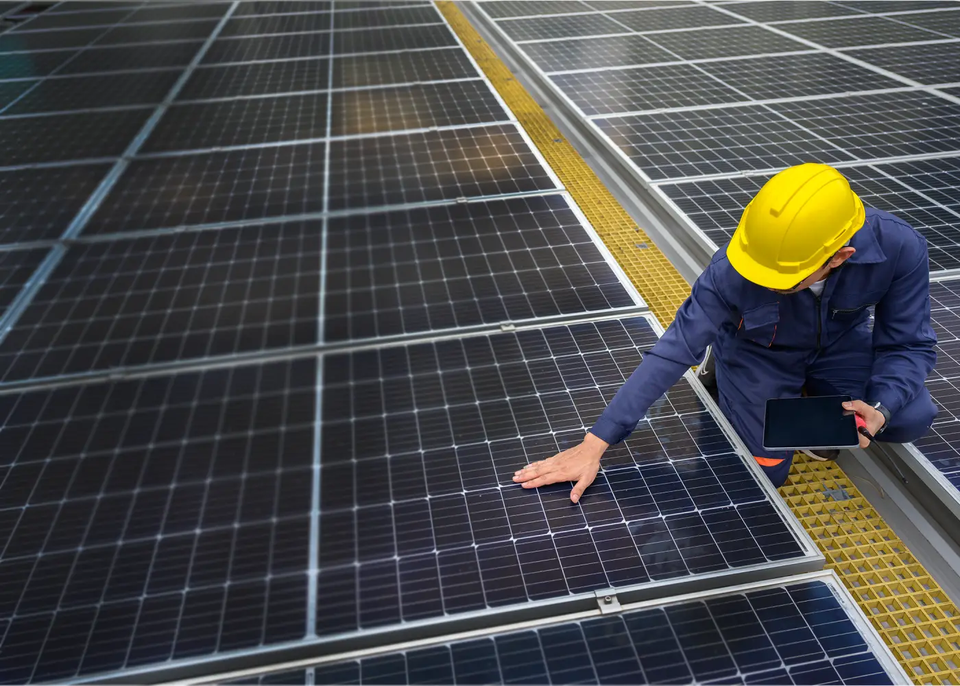 Instalación de paneles solares realizada por SolEnergy en Honduras